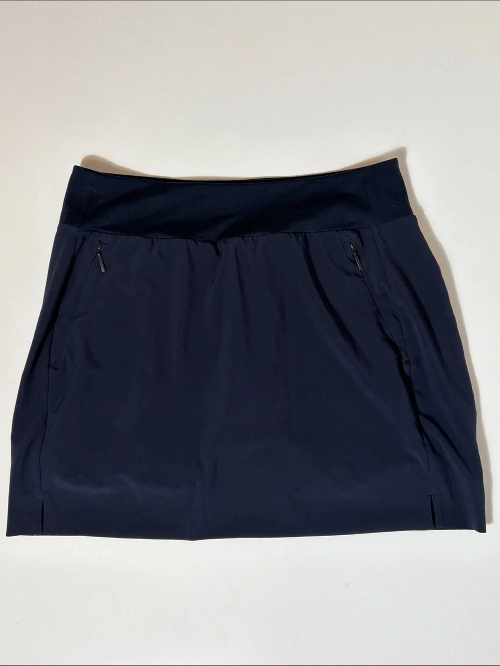 Athleta Athletic Skort Bundle Size 6 + White Tank Top Small - Picture 2 of 8